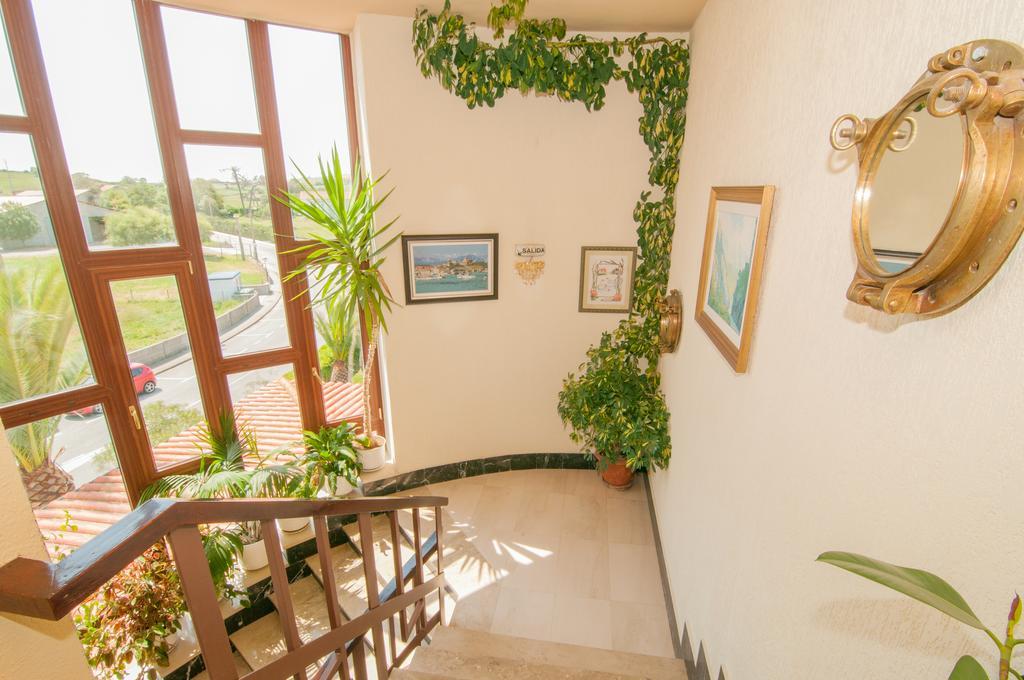 Hotel Costa De Ajo Eksteriør bilde
